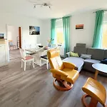 Haus Waldblick - Pur Am Rande Des Nationalparks Jasmund 펜션
